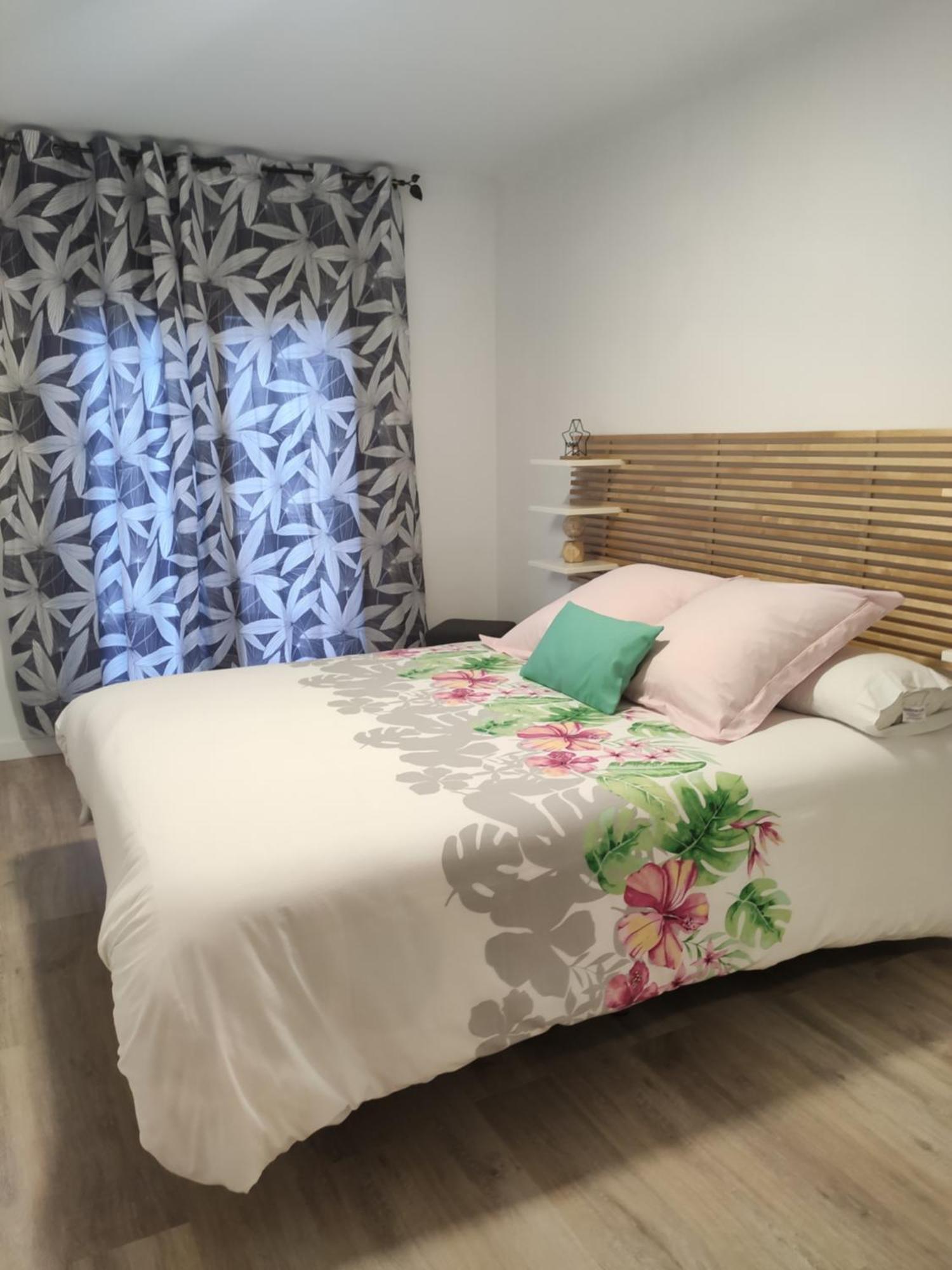 Apartamento Confort II La Seu d'Urgell Extérieur photo